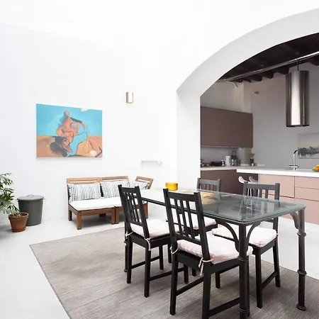 Home2book Stylish Design House In Center Дом отдыха Сан-Кристобаль-де-Ла-Лагуна