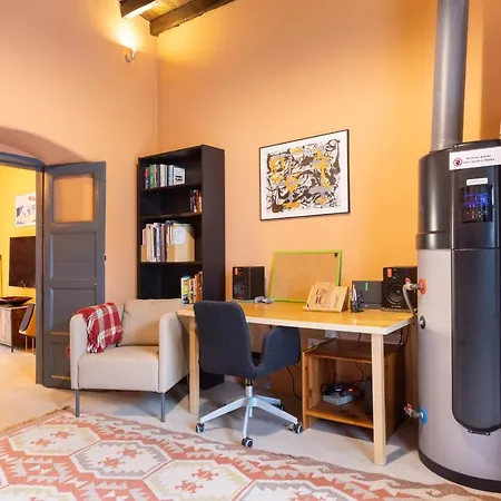 Home2book Stylish Design House In Center 펜션 *