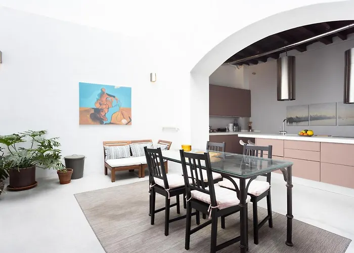 Home2book Stylish Design House In Center 펜션 라 라구나