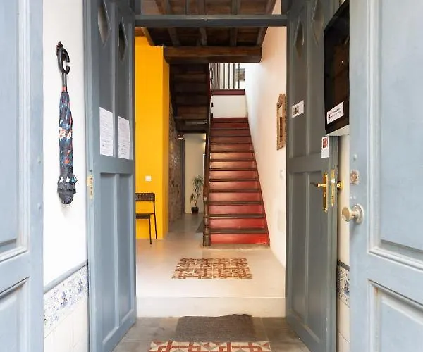 Home2book Stylish Design House In Center