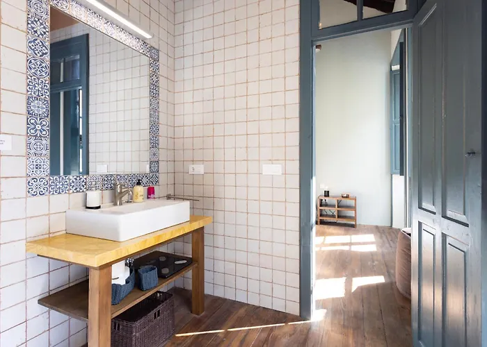 Home2book Stylish Design House In Center 라 라구나